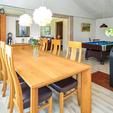 Holiday home Nice Home In Blavand With Sauna Blavand