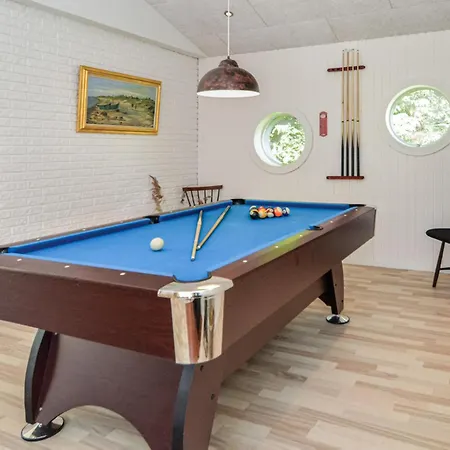 Nice Home In Blavand With Sauna Blavand